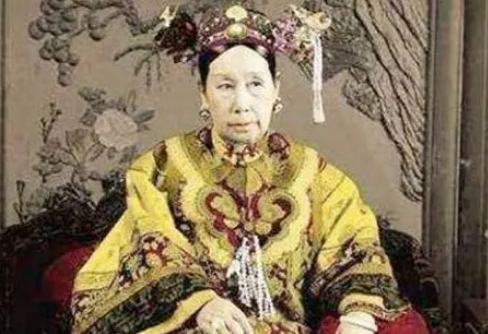 ������ʵ�ġ�����Ƭ����Ұʷ